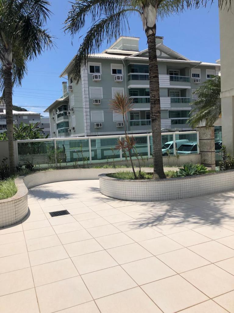 Apartamento Ravena - Praia Dos Ingleses Florianópolis Dış mekan fotoğraf